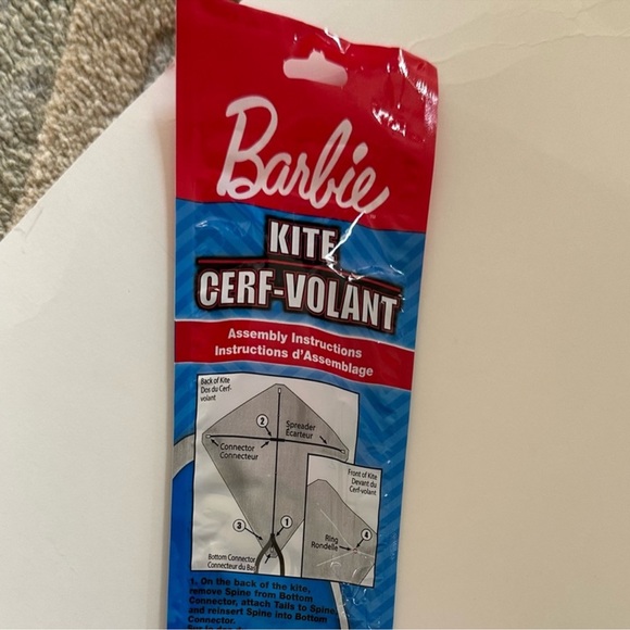 BARBIE 26" DIAMOND SHAPE STRINGS TAIL SOURING FLYING KITE - Picture 7 of 7